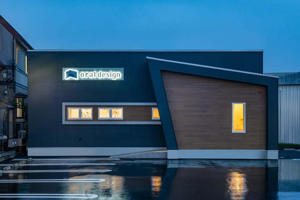 oral design様　シンプルな機能美のクリニック