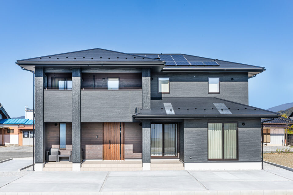 モダンラグジュアリーなグランピングハウス